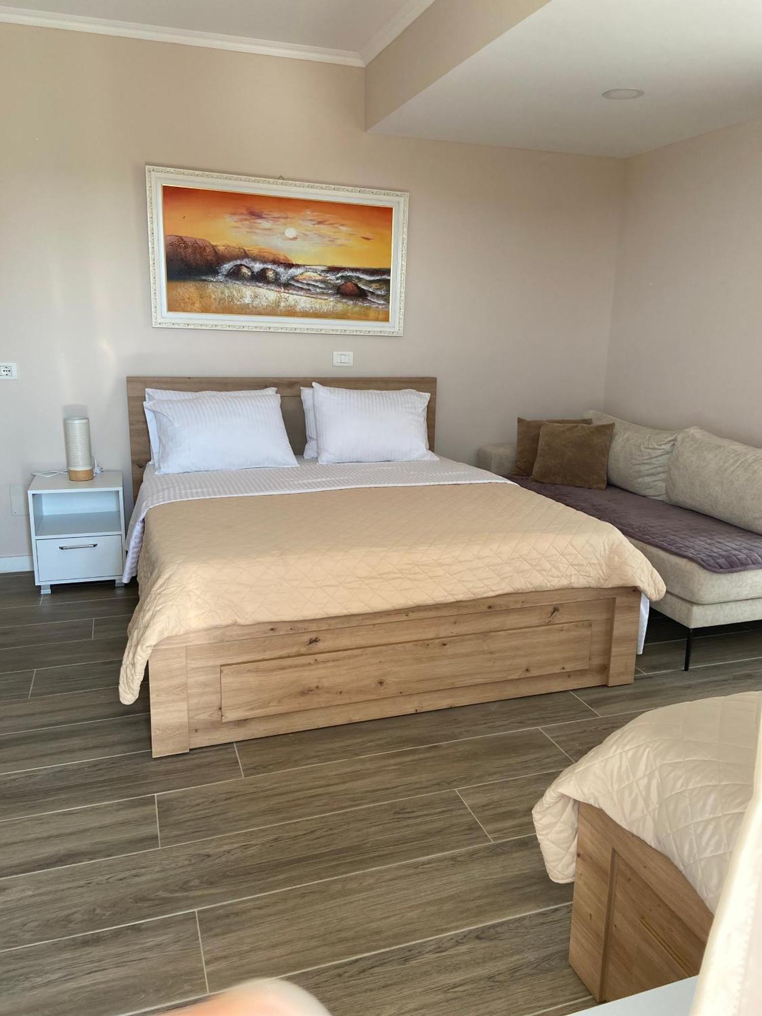 Persephone Hotel Химар Екстериор снимка