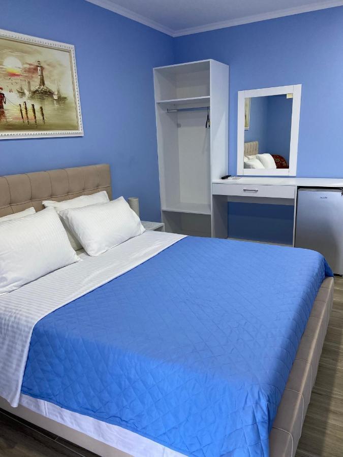 Persephone Hotel Химар Екстериор снимка