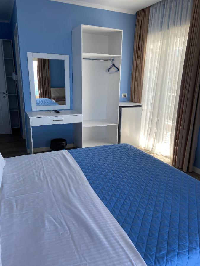 Persephone Hotel Химар Екстериор снимка