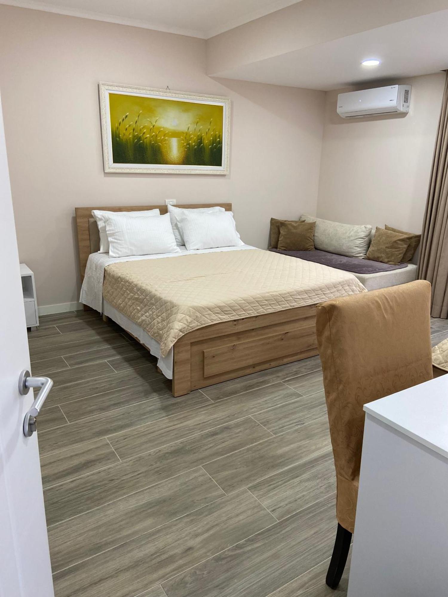 Persephone Hotel Химар Екстериор снимка